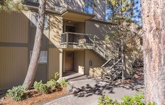 Mt. Bachelor Village Condo #207