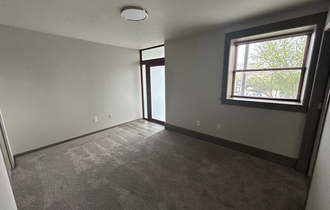 3 beds, 2 baths, 1,000 sqft, $1,495, Unit 2110-103 (MODEL)