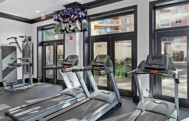 the gym at the flats at big tex apartments