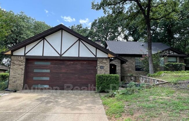 2100 TWIN ELMS DR