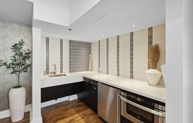 Modern kitchen station, ready for you