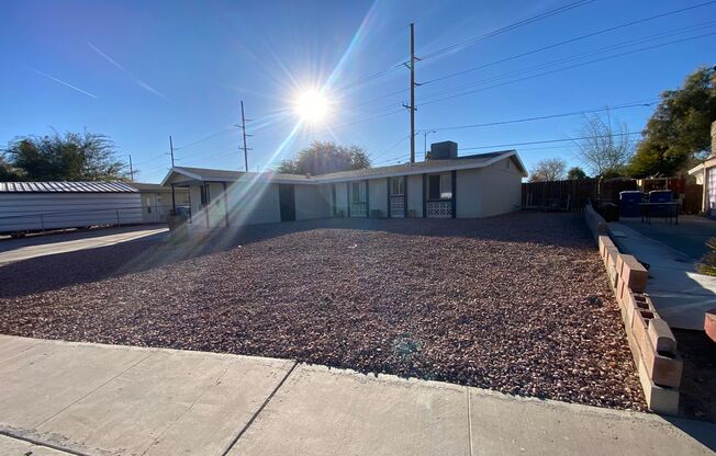 4 Bedroom Close To Las Vegas Blvd. & North Pecos