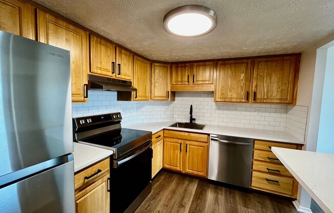 2 beds, 2 baths, 1,075 sqft, $1,575, Unit 506