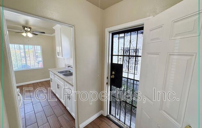 648 W 91 ST