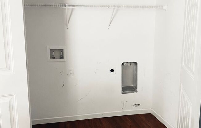 3 beds, 2 baths, 1,326 sqft, $1,495, Unit 103