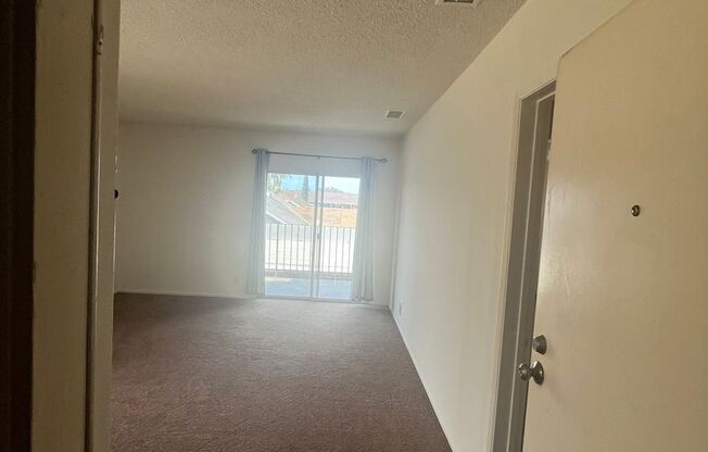 1 bed, 1 bath, $1,795, Unit 07