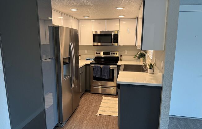 2 beds, 1 bath, 853 sqft, $2,625, Unit 6B