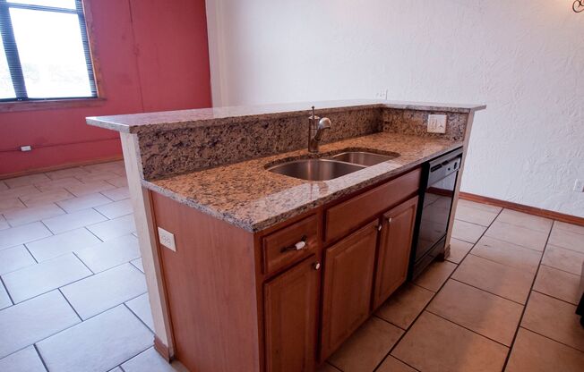 3 beds, 2 baths, 1,300 sqft, $1,575, Unit AW 108