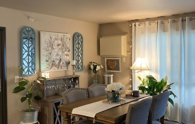 2 beds, 2 baths, 1,206 sqft, $1,860, Unit 5209