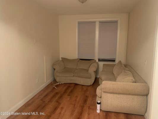 1 bed, 1 bath, 620 sqft, $1,700, Unit 1R