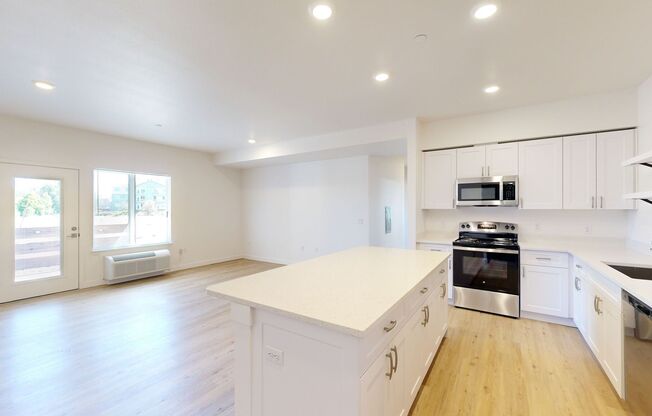 3 beds, 2 baths, 1,200 sqft, $2,199, Unit B107