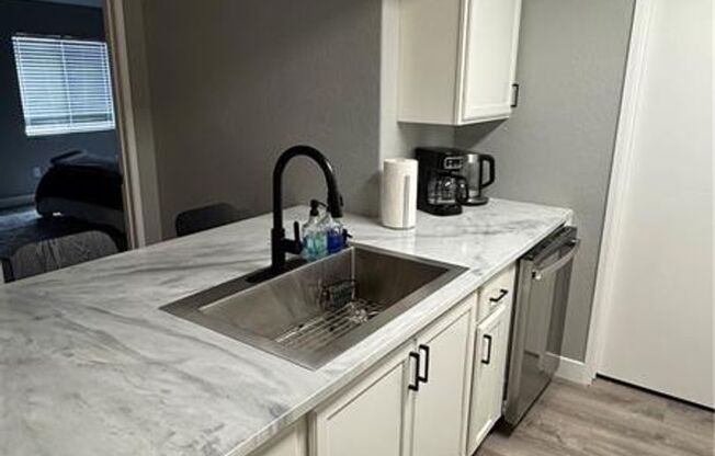 Cozy Fully Furnished Condo