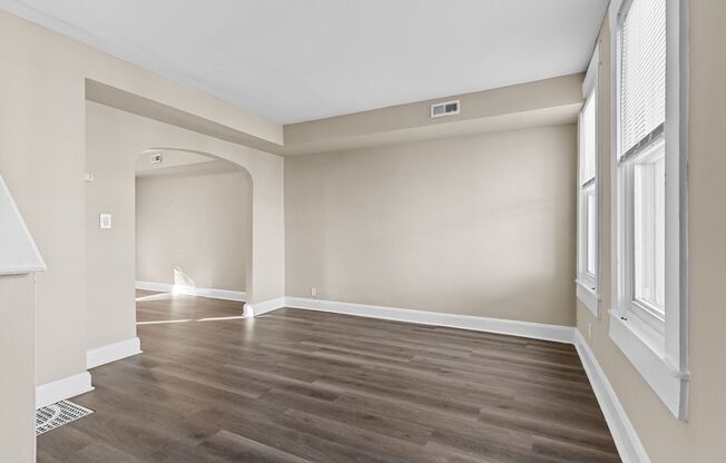 Spacious 2-Bedroom home with Modern Amenities in Baltimore
