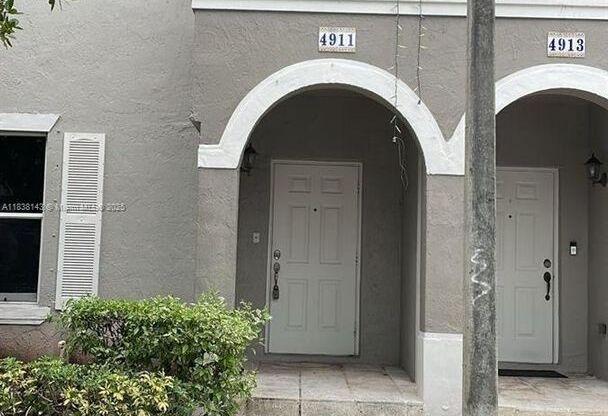 4911 SW 140TH TER # 6 MIRAMAR, FL 33027