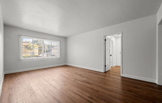 4320 SANTA ROSALIA DR
