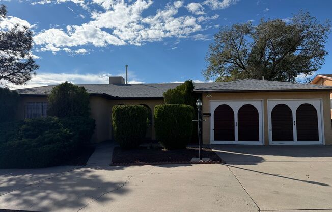 Appealing 4 Bedroom 2 Bathroom Home Located in the NE Heights!