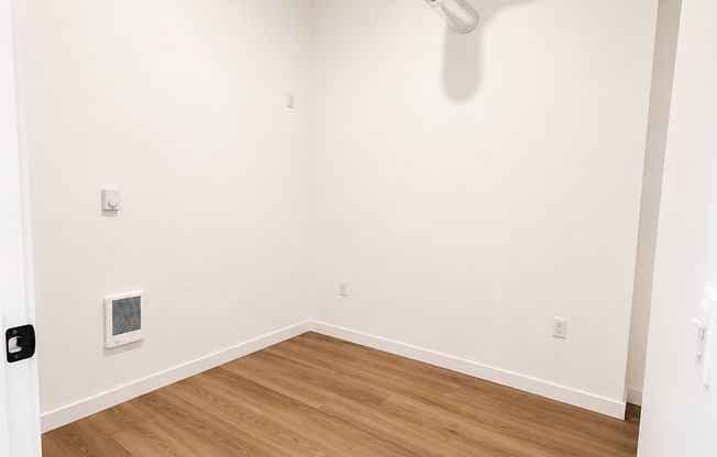 1 bed, 1 bath, 586 sqft, $1,499, Unit 102