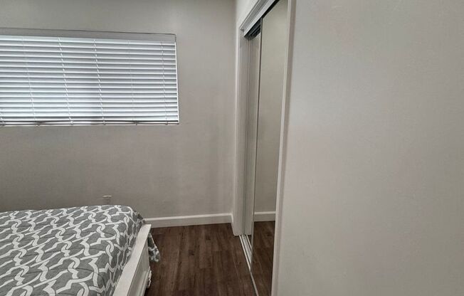1 bed, 1 bath, 450 sqft, $2,375, Unit 15
