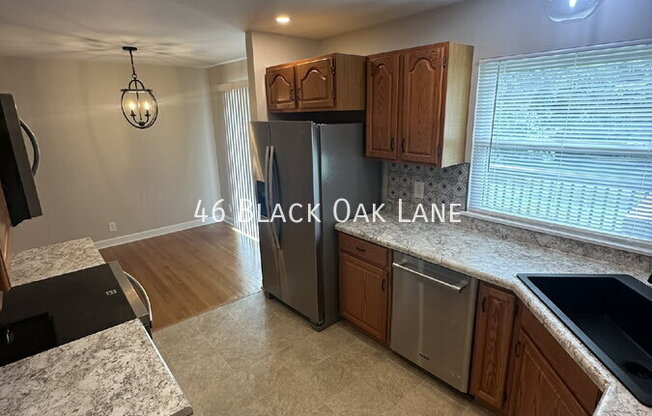 46 BLACK OAK LN