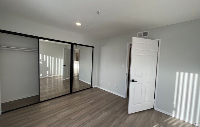 2 beds, 1.5 baths, 1,150 sqft, $1,998, Unit 305