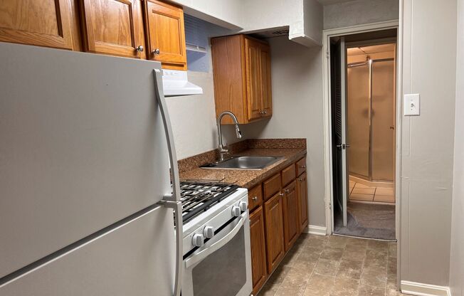 1 bed, 1 bath, 715 sqft, $1,610, Unit C1-5