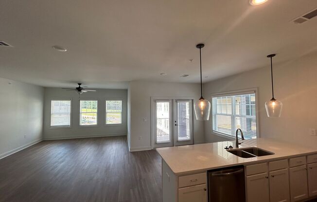 2 beds, 2 baths, 1,190 sqft, $2,000, Unit A302