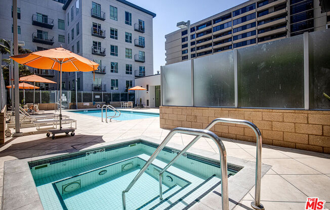 Studio, 1 bath, 660 sqft, $2,700, Unit 609