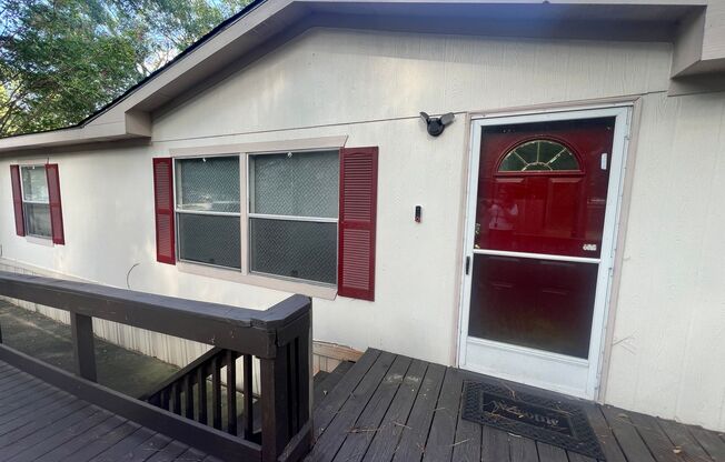 Charming Cul-de-Sac Home with Modern Upgrades and Convenient Location