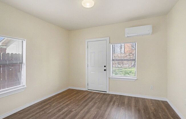 Updated duplex offering a bright and functional layout with modern finishes throughout.