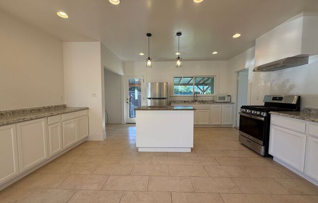 Charming Campbell 3 Bedroom 1 Bath Home with Backyard and Basement