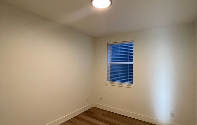 1 bed, 1 bath, $1,395, Unit 203