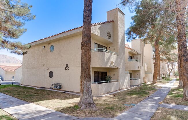 COZY 2 BEDROOM CONDO IN 89110 WITH 2 BALCONYS