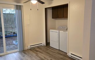 2 beds, 1.5 baths, 1,000 sqft, $1,550, Unit 257-558