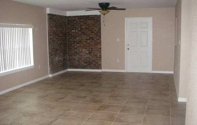 3 beds, 2 baths, $2,150