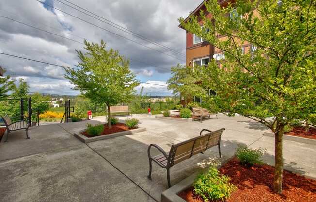 Springwater Crossing courtyard