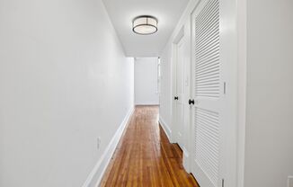 2 beds, 2 baths, 1,079 sqft, $1,549, Unit Unit 203