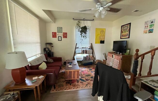 Adorable Duplex Near Downtown Loveland