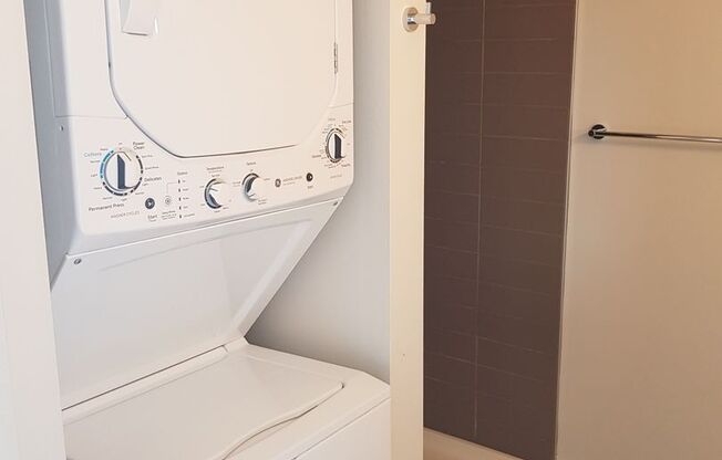 Studio, 1 bath, 241 sqft, $1,380, Unit 509