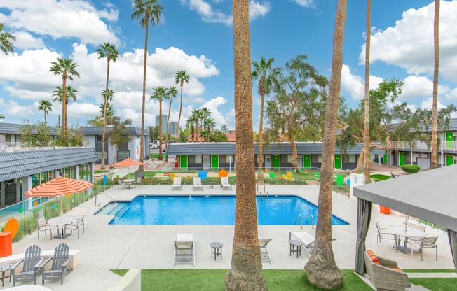 Studio 710 Apartments