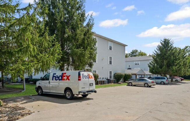 2 beds, 1 bath, 1,150 sqft, $960, Unit 3-08