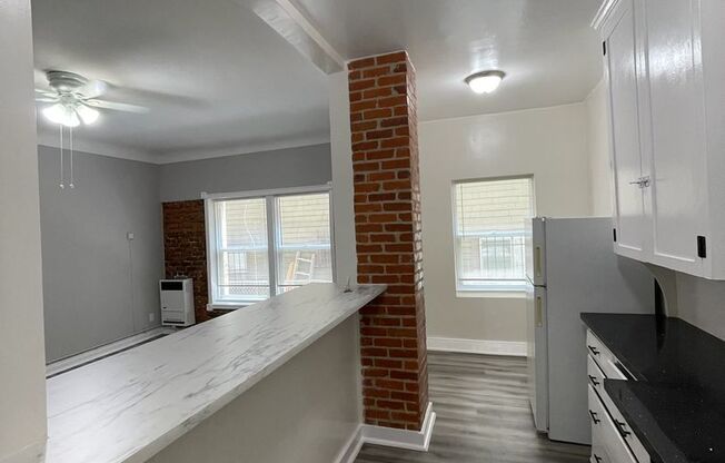 STUDIO $1495 LOS FELIZ HARDWOODS EXPOSED BRICK QUARTZ