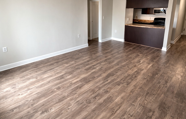 2 beds, 1 bath, 760 sqft, $1,575, Unit 1-0404