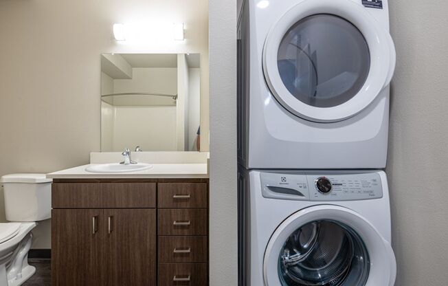1 bed, 1 bath, 675 sqft, $1,499, Unit 205