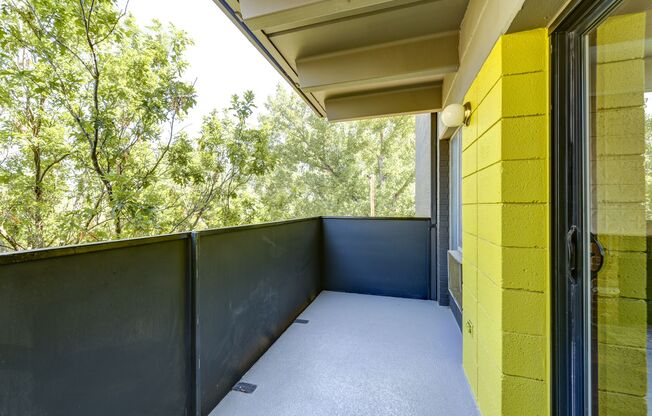 2 beds, 1 bath, 700 sqft, $1,850, Unit 603