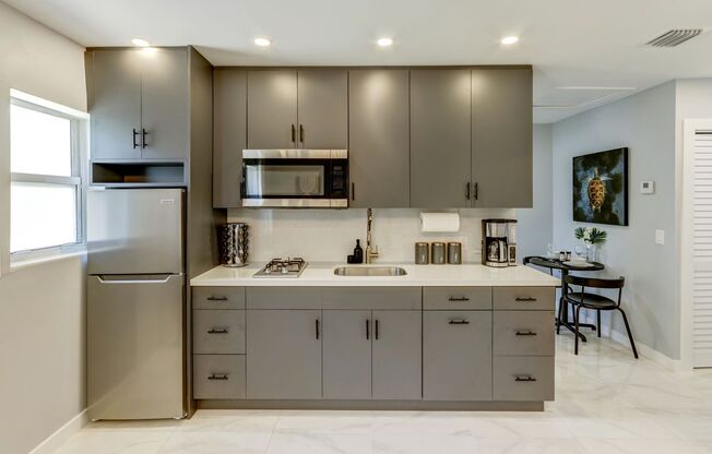 2302 Taylor St (Catalina's Properties)