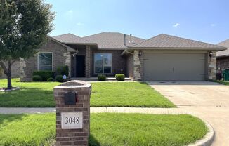 4 beds, 2.5 baths, $2,099