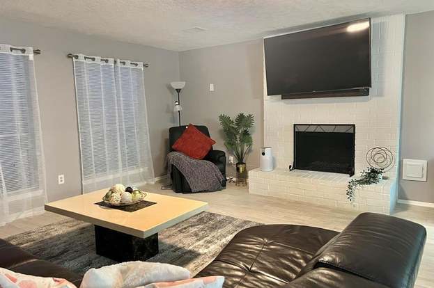4214 ALIEF VLG DR