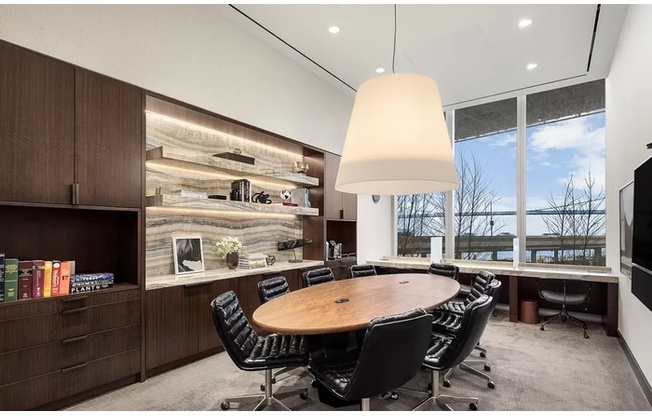 2 beds, 2 baths, 1,123 sqft, $8,450, Unit 25M