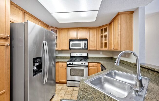12588 CARMEL CRK RD