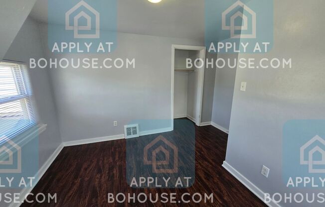 2 beds, 1 bath, 850 sqft, $889, Unit 3